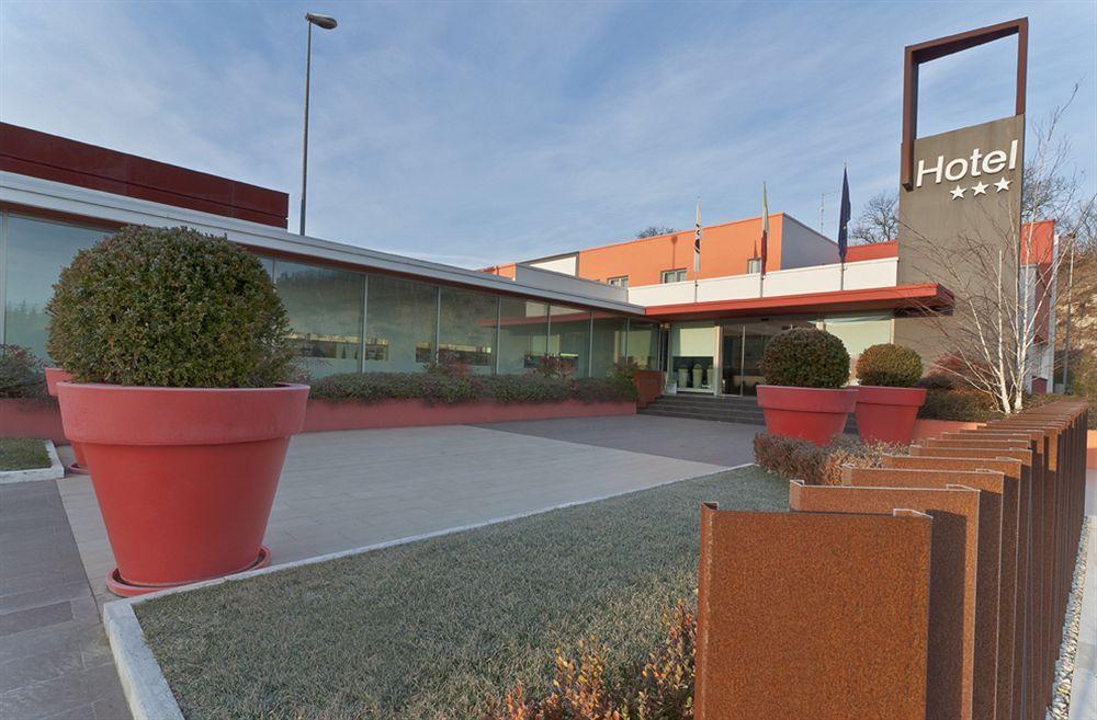 Hotel Cluentum Tolentino Εξωτερικό φωτογραφία